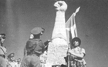 monumento-original-destruido-porlas-tropas- el Batallon Lincoln